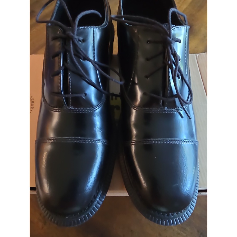 Dr Martens  Henrietta Black  Wax Polished Smooth US 7 EU 38 UK 5